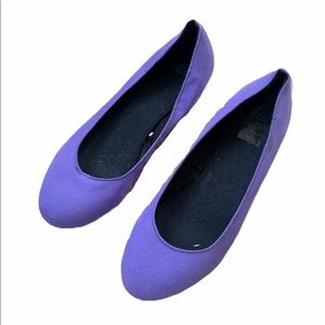 Purple flats size 9 - brand new!